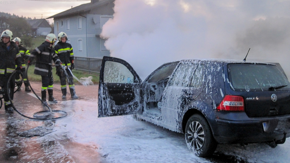 B08 Fahrzeugbrand B08 Fahrzeugbrand