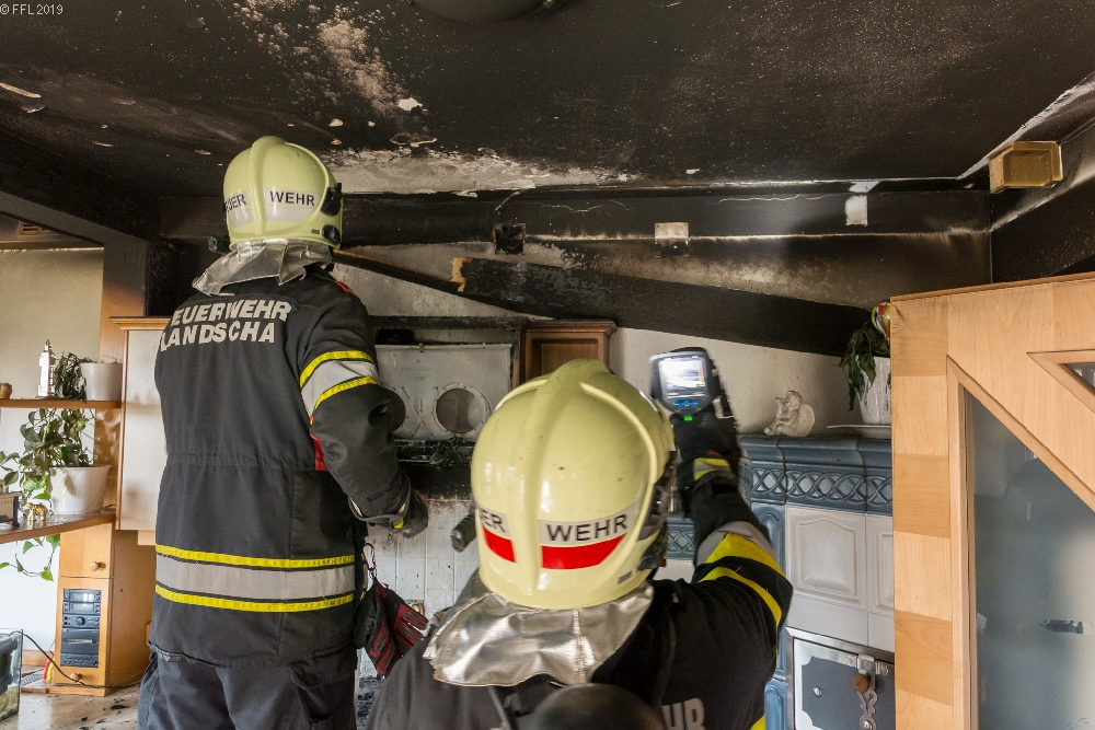 B12 Wohnhausbrand B12 Wohnhausbrand